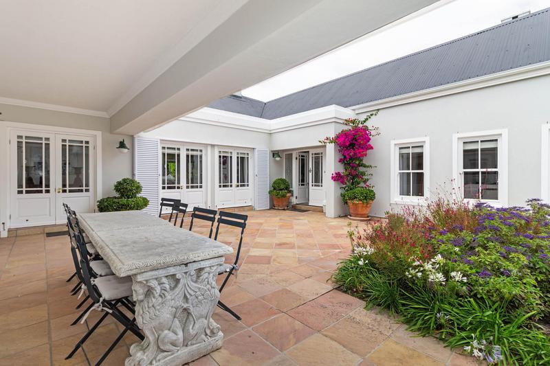 To Let 4 Bedroom Property for Rent in Steenberg Estate Western Cape